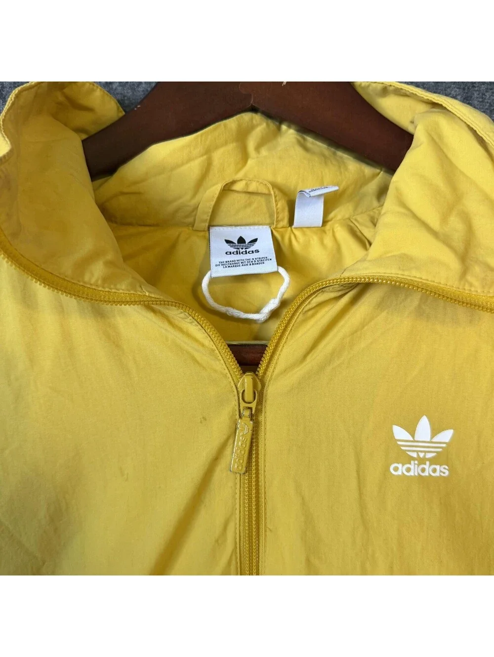 Vintage Adidas Originals Windbreaker Jacket Mens L Yellow Hooded Full Zip Logo